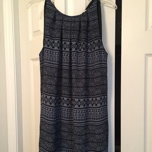 Sleeveless dress